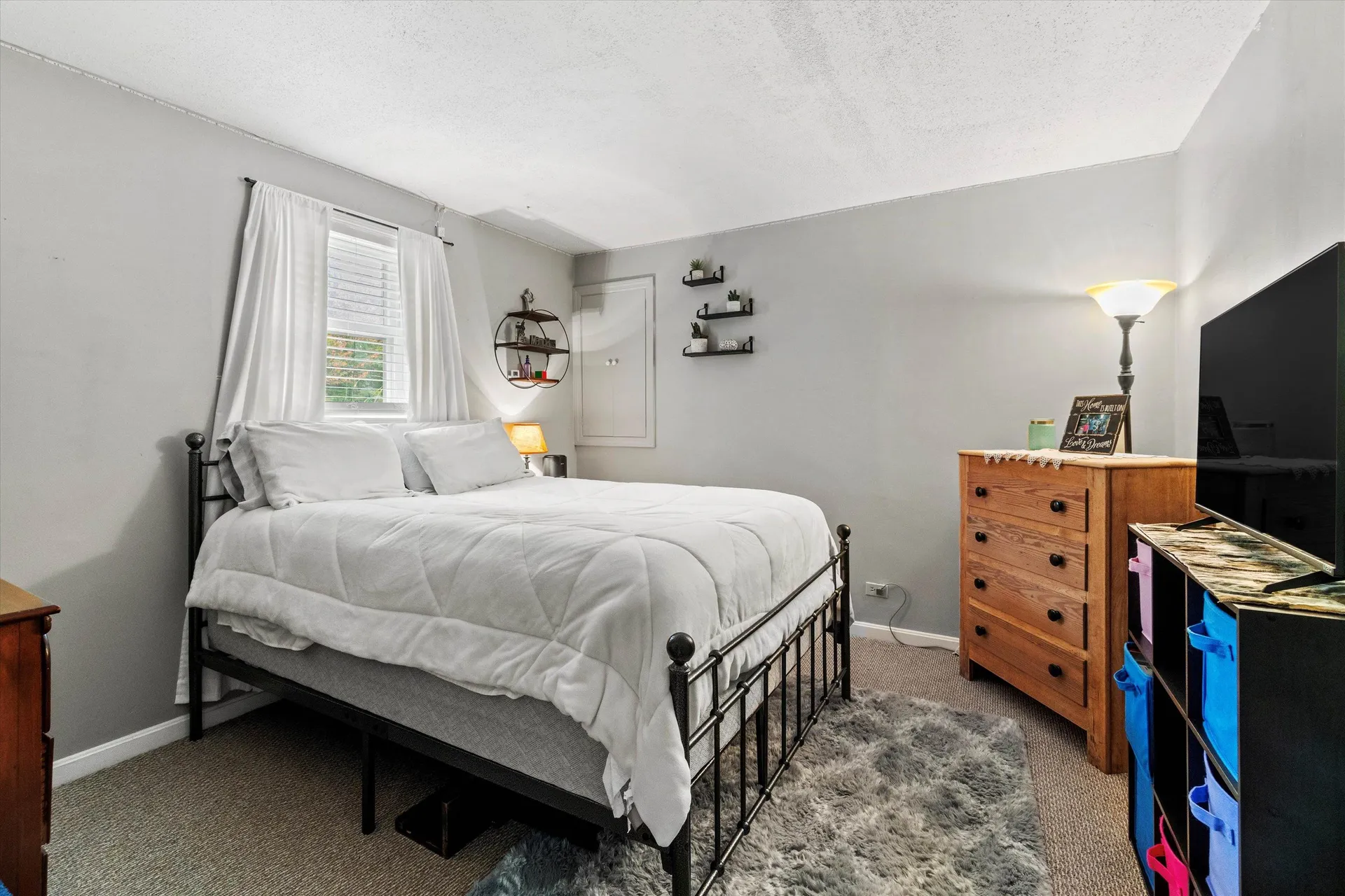 4 Columbine Place Concord NH 03303