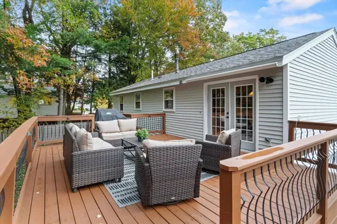 4 Columbine Place Concord NH 03303