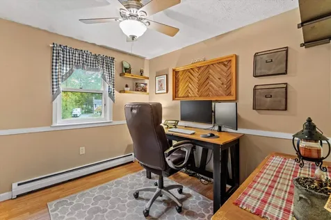 4 Columbine Place Concord NH 03303