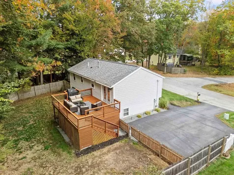 4 Columbine Place Concord NH 03303