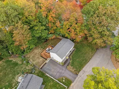 4 Columbine Place Concord NH 03303