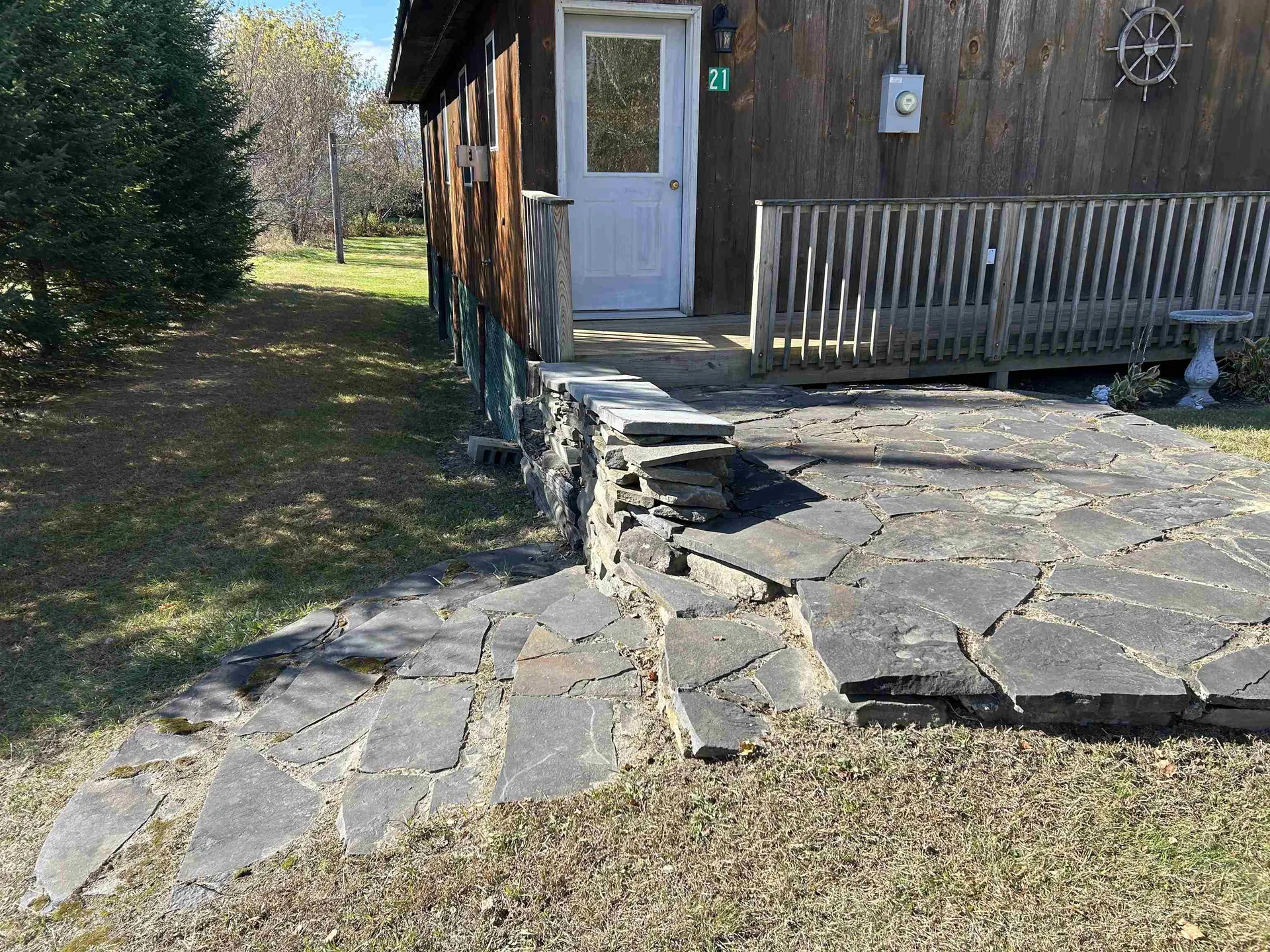 21 Boat Landing Road Orford NH 03777