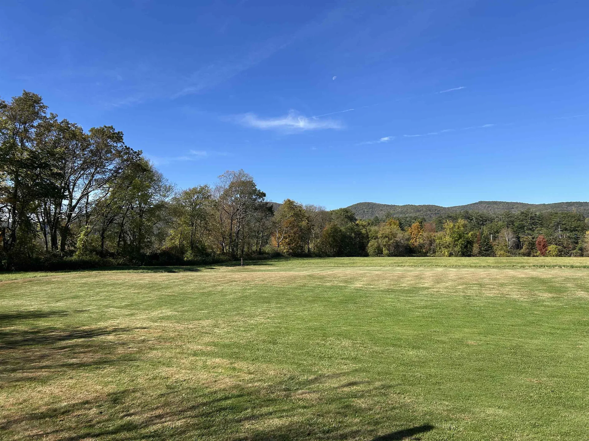 21 Boat Landing Road Orford NH 03777