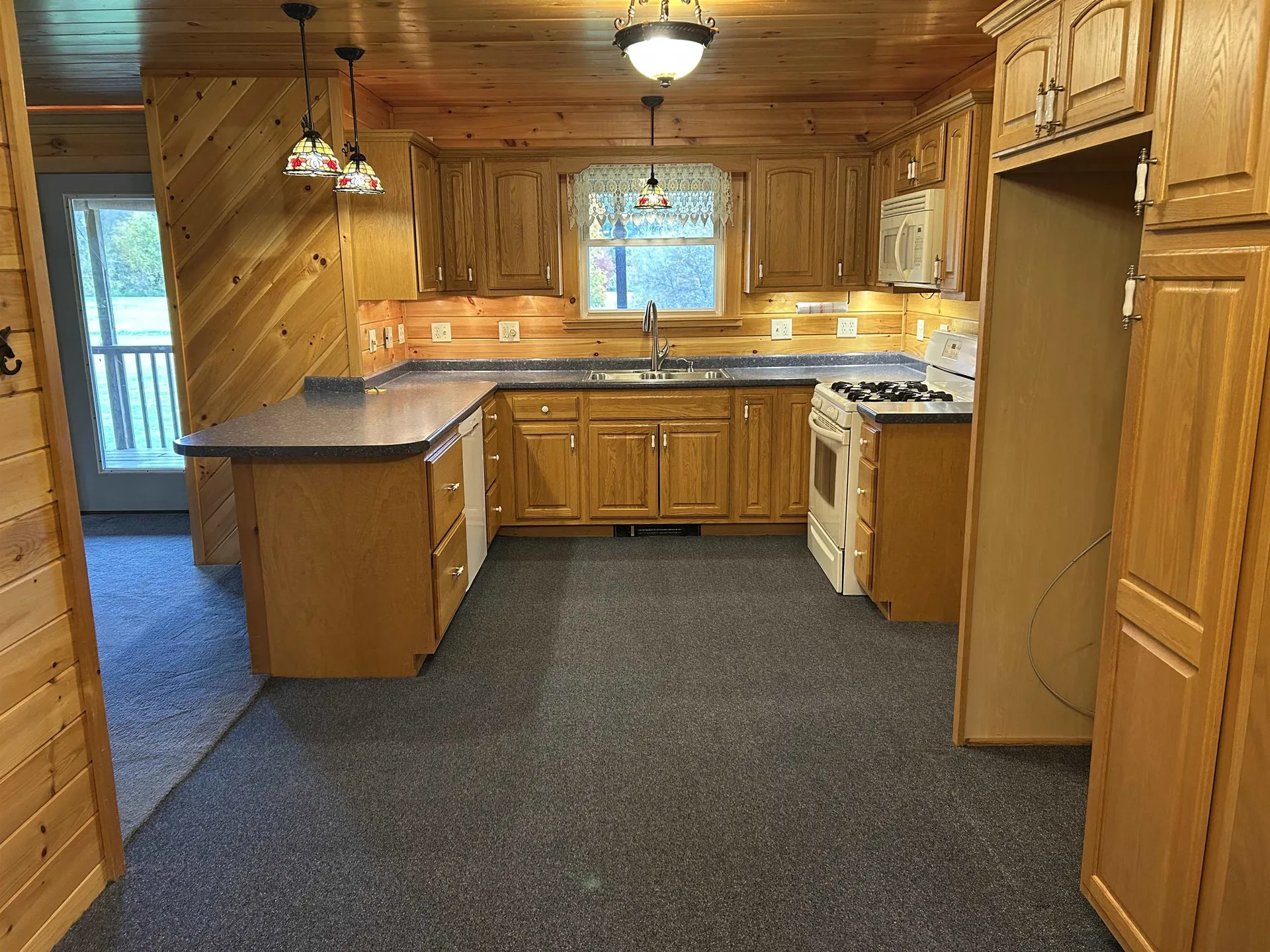 21 Boat Landing Road Orford NH 03777