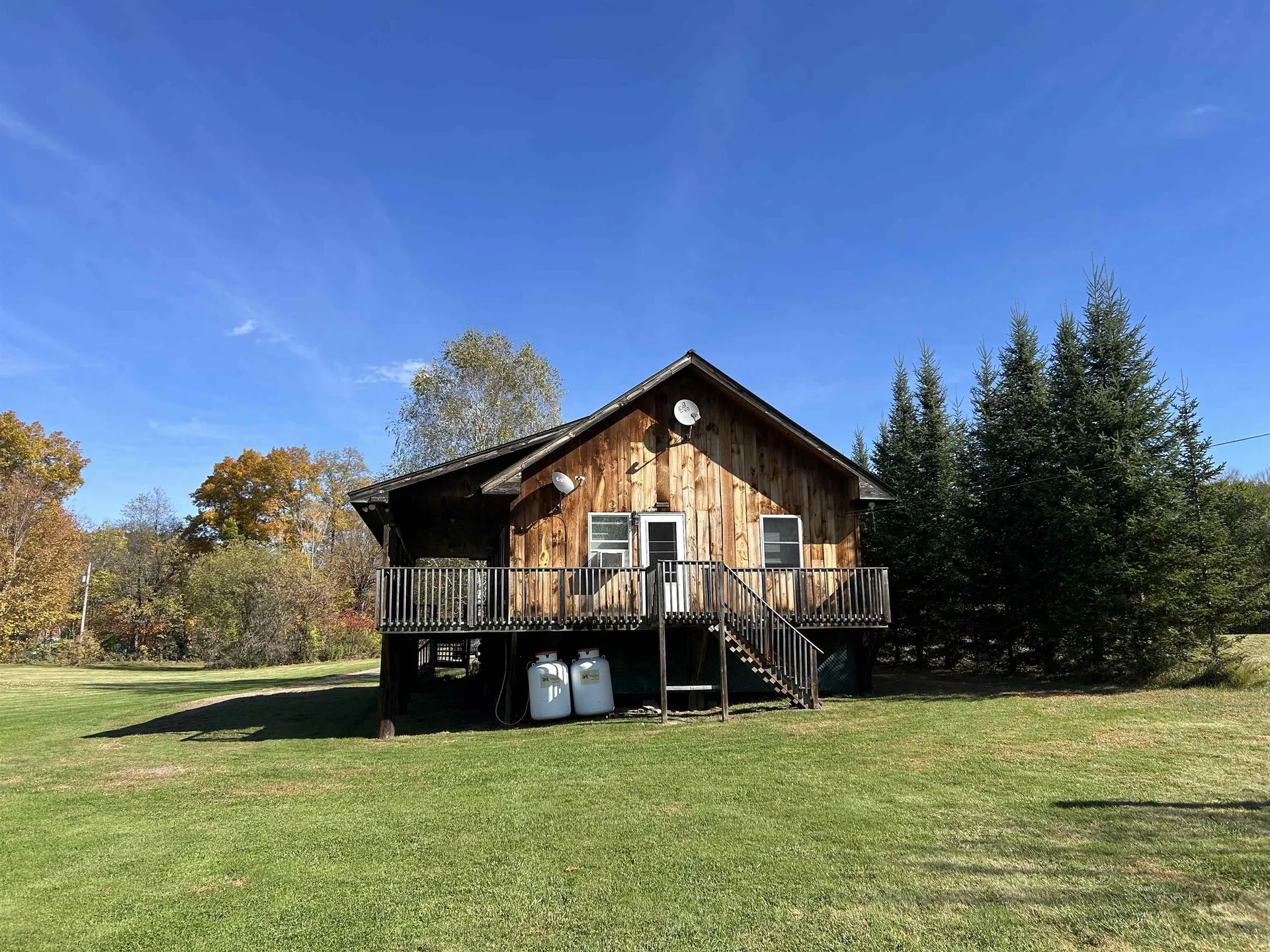 21 Boat Landing Road Orford NH 03777