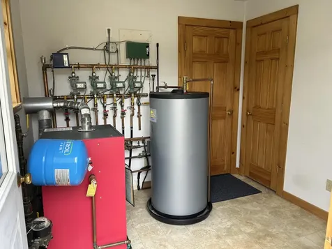 21 Boat Landing Road Orford NH 03777