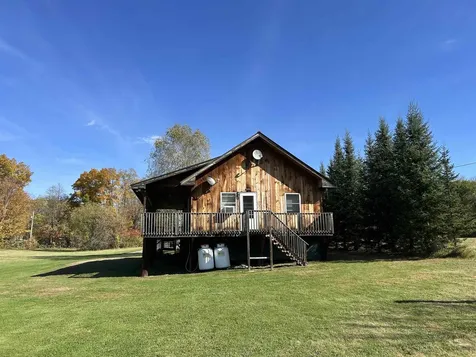 21 Boat Landing Road Orford NH 03777