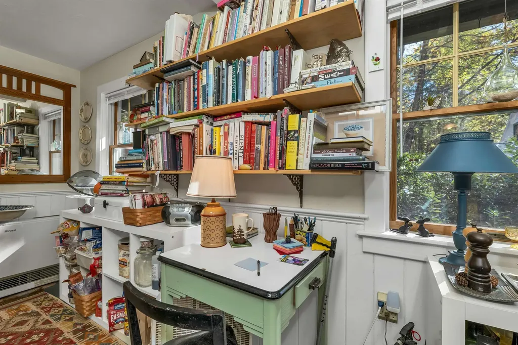 6 Twin Cottage Lane Ossipee NH 03814