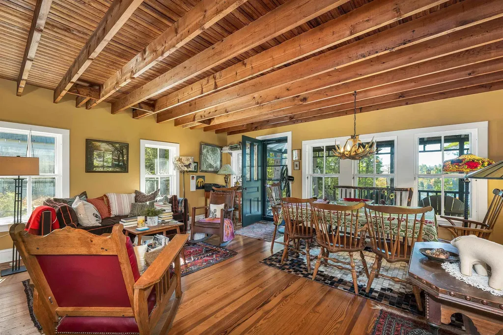 6 Twin Cottage Lane Ossipee NH 03814