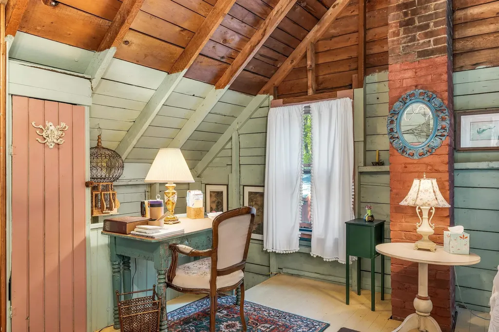 6 Twin Cottage Lane Ossipee NH 03814