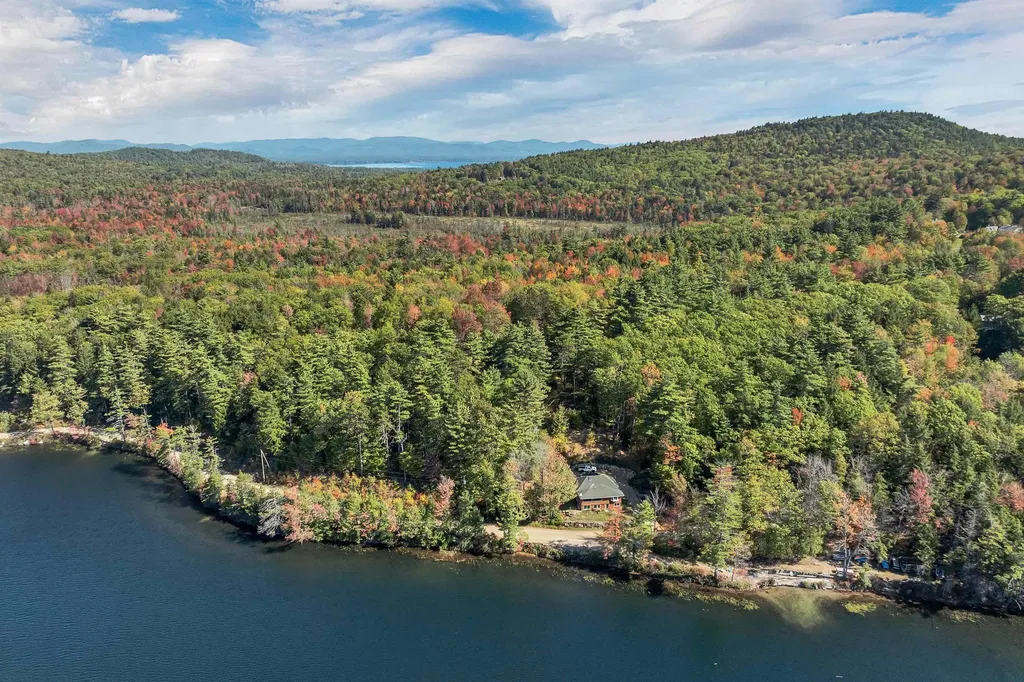 6 Twin Cottage Lane Ossipee NH 03814