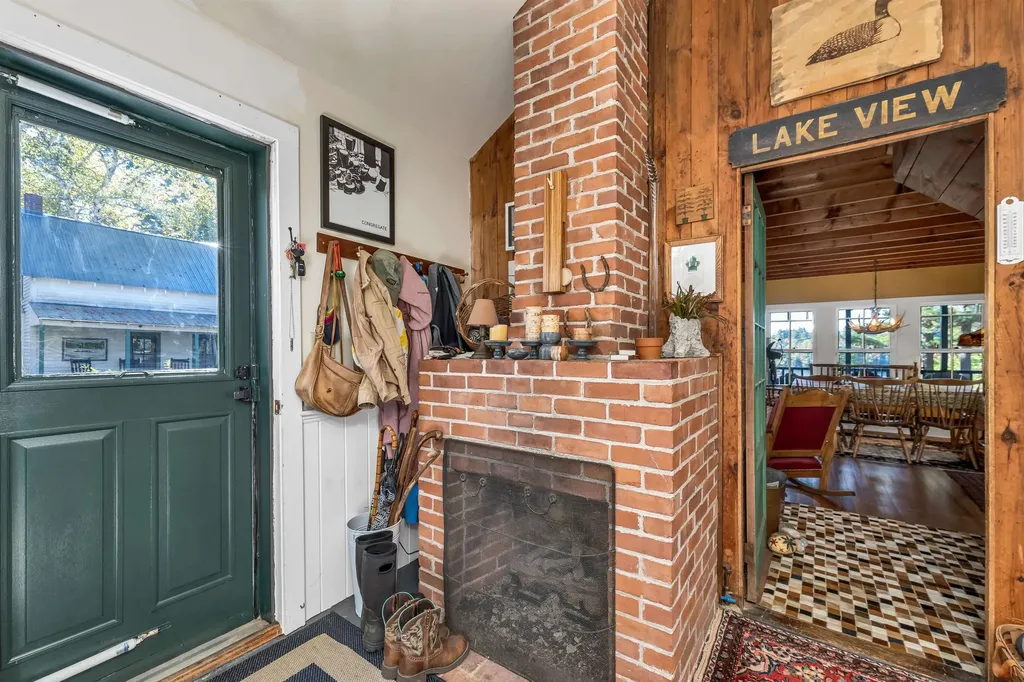 6 Twin Cottage Lane Ossipee NH 03814