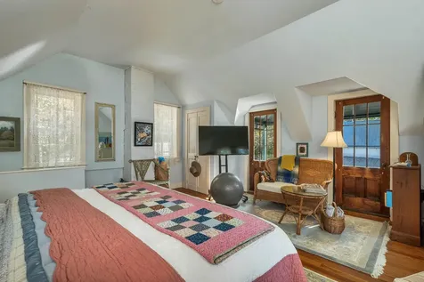 6 Twin Cottage Lane Ossipee NH 03814