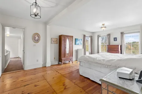 638 Post Road Greenland NH 03840