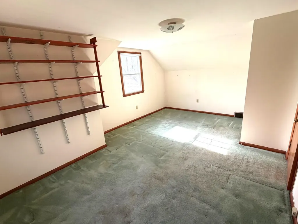 20 Sunset Drive Essex VT 05452