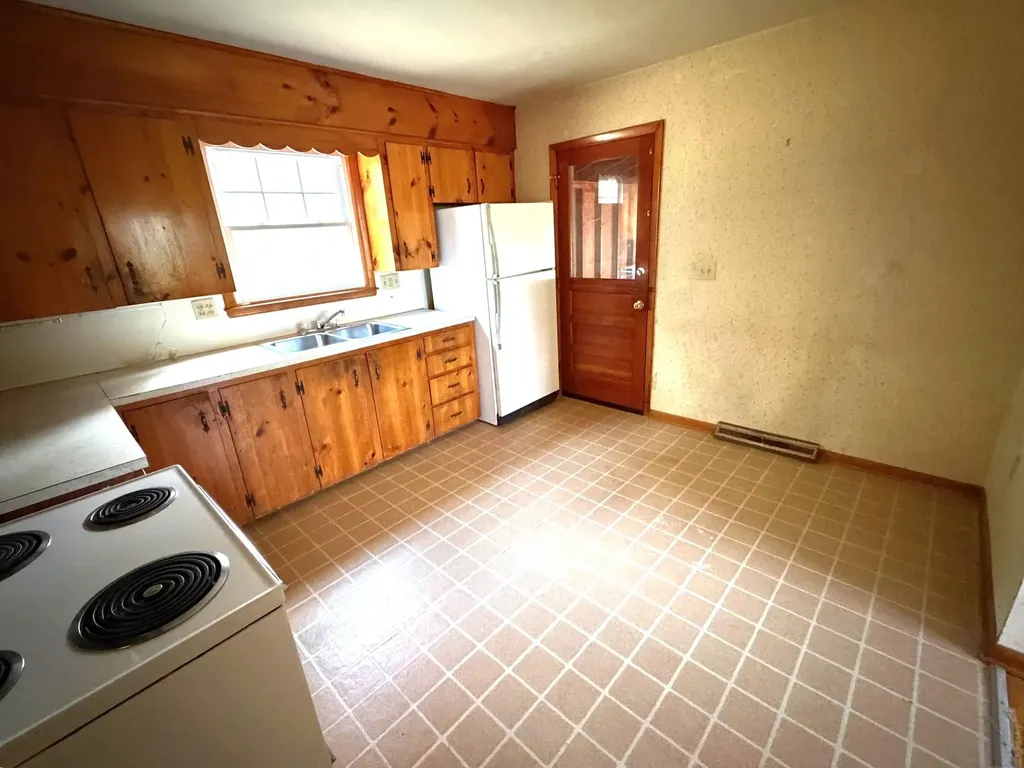 20 Sunset Drive Essex VT 05452