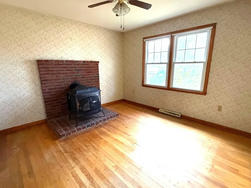 20 Sunset Drive Essex VT 05452