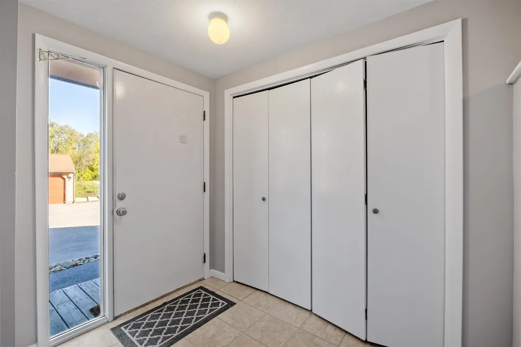 10 Winchester Court Pembroke NH 03275