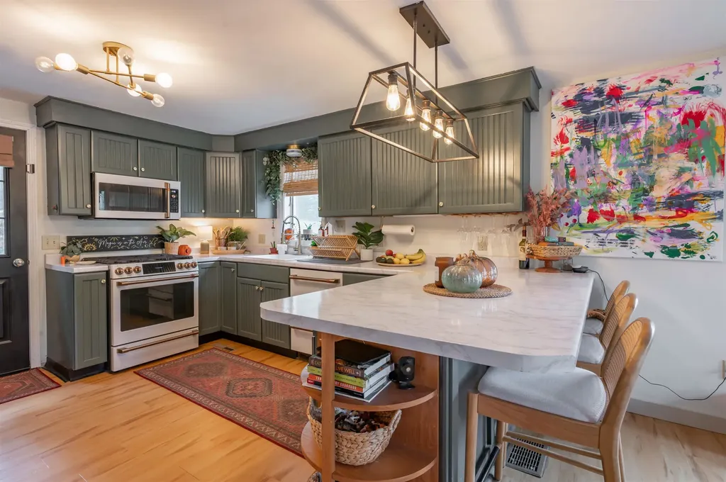 33 Folsom Drive Newmarket NH 03857