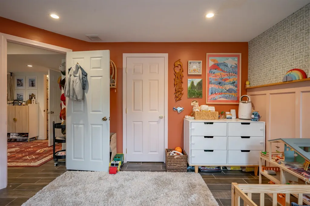 33 Folsom Drive Newmarket NH 03857