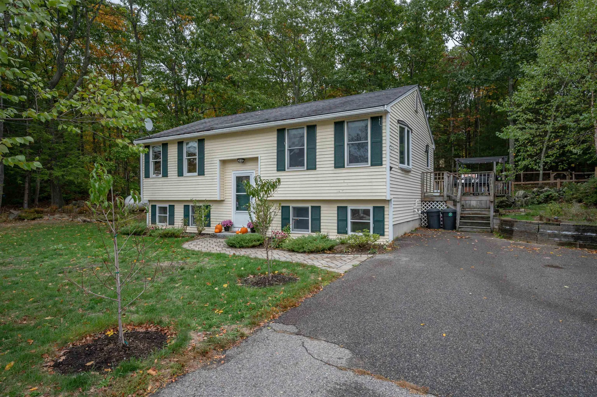 33 Folsom Drive Newmarket NH 03857
