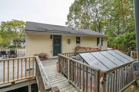 33 Folsom Drive Newmarket NH 03857