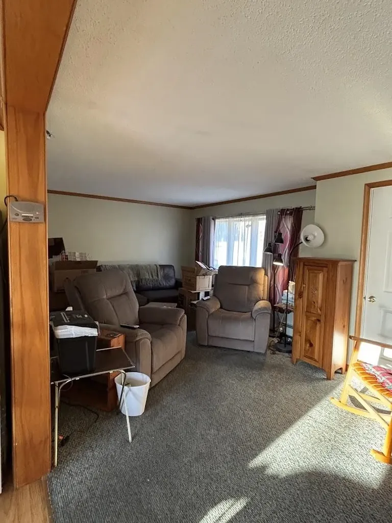 16 Gus Run Lyndon VT 05851