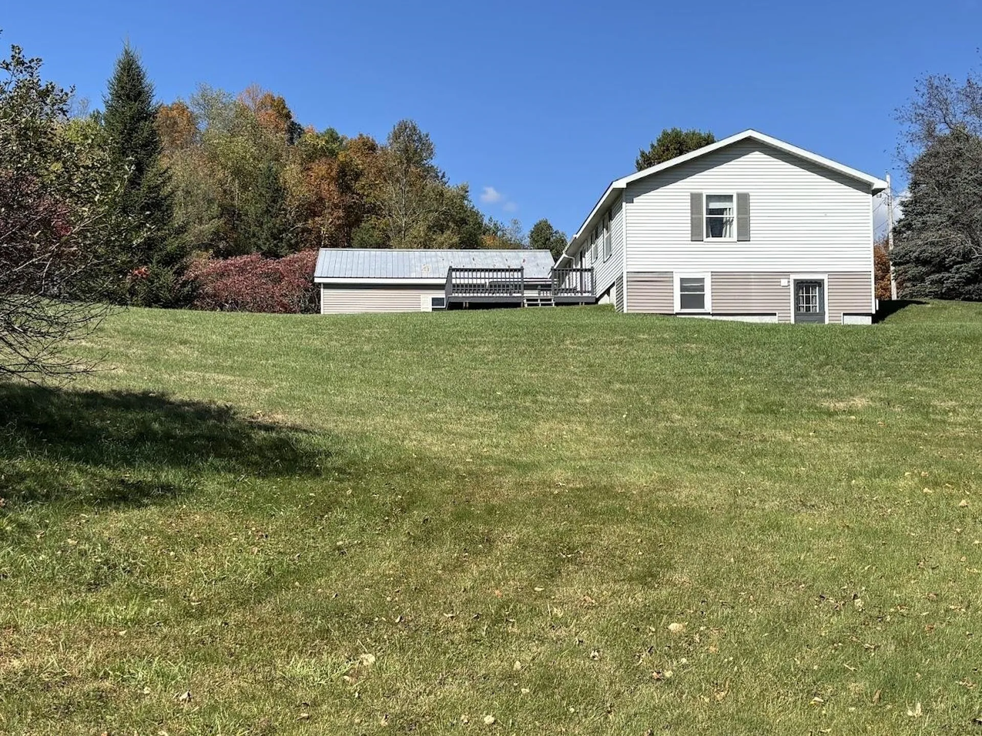 16 Gus Run Lyndon VT 05851