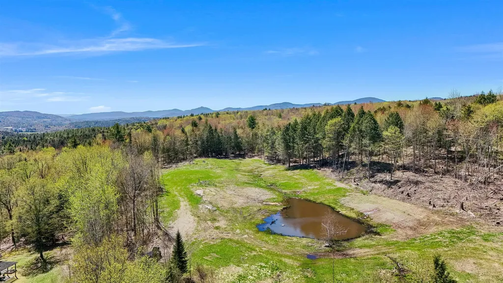 1128 Moulton Lane Stowe VT 05672