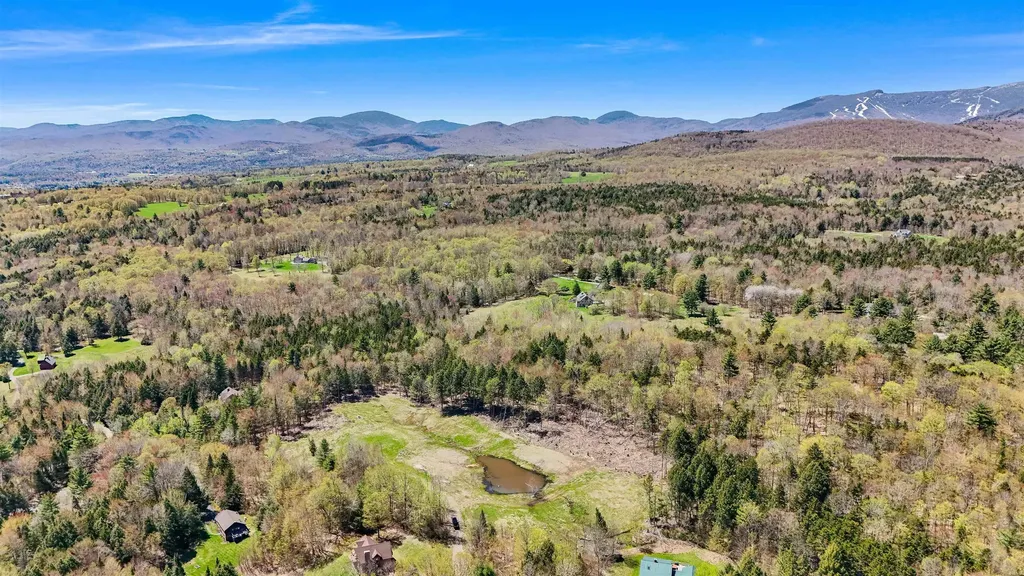 1128 Moulton Lane Stowe VT 05672