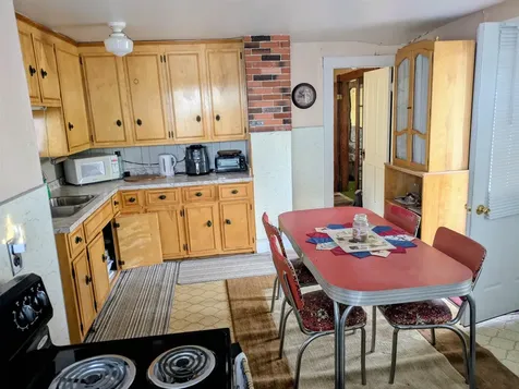 11 Bohan Street Stewartstown NH 03576