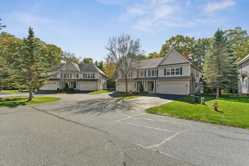 71 Partridge Drive Essex VT 05452