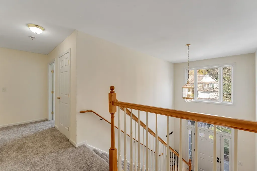 71 Partridge Drive Essex VT 05452