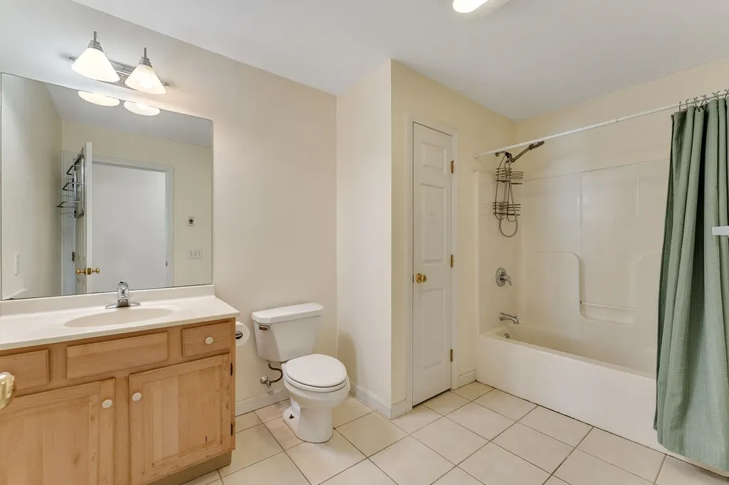 71 Partridge Drive Essex VT 05452