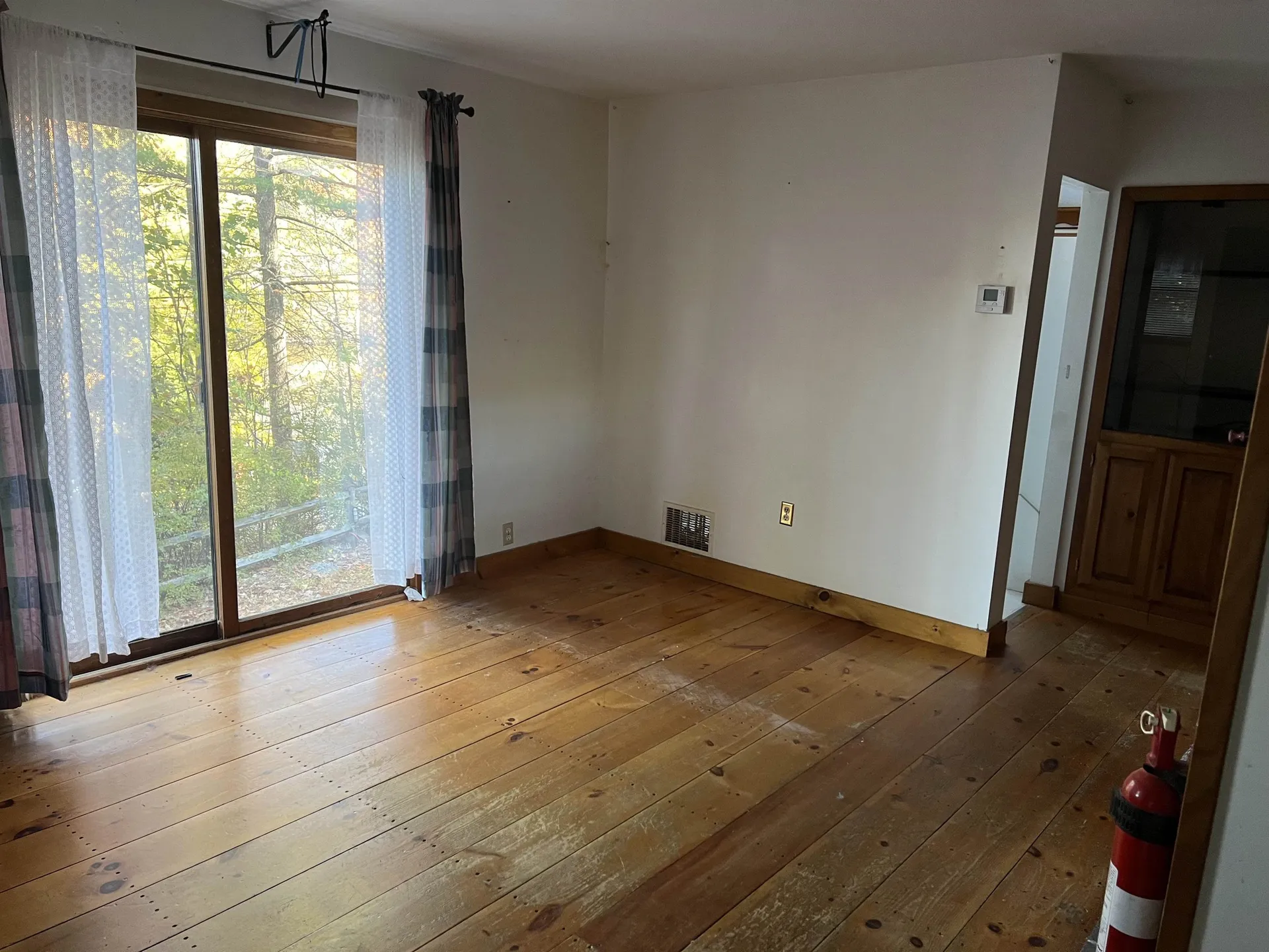 59 East Shore Drive Weare NH 03281