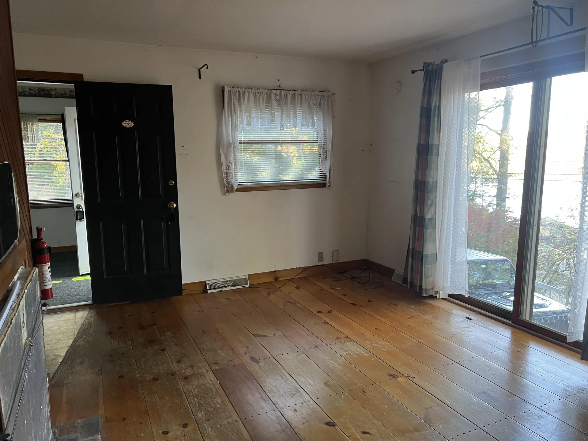 59 East Shore Drive Weare NH 03281