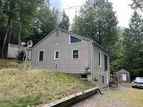 59 East Shore Drive Weare NH 03281