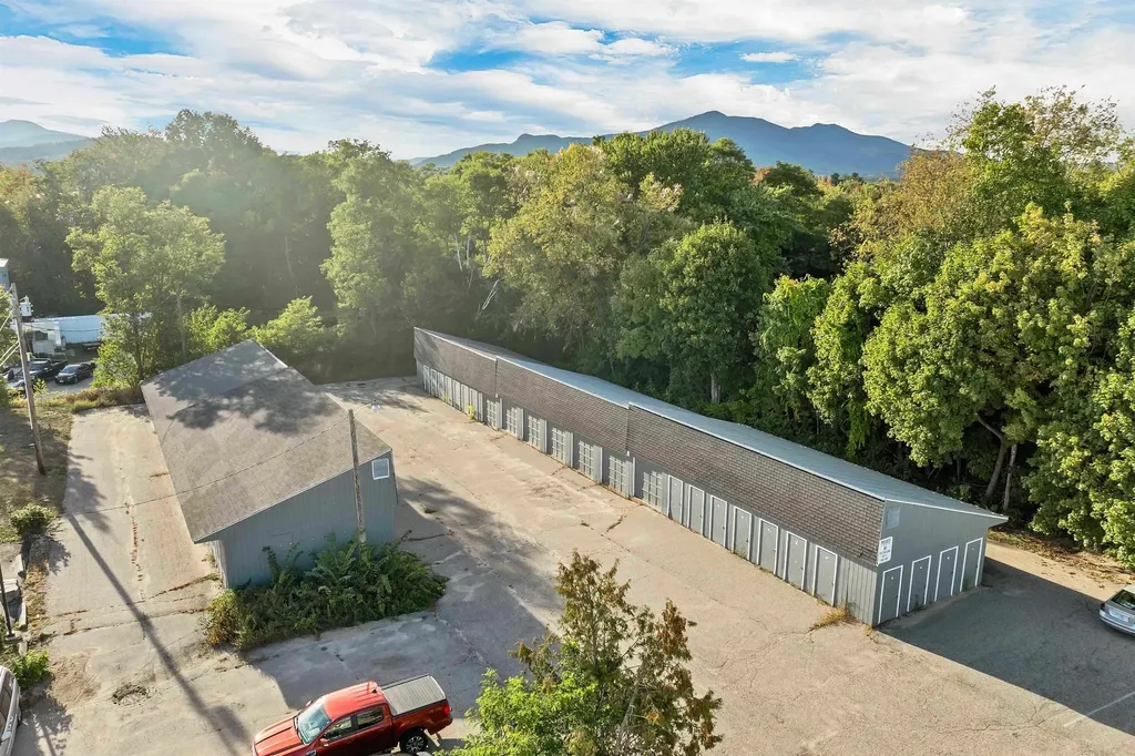 6 Main Street Conway NH 03818