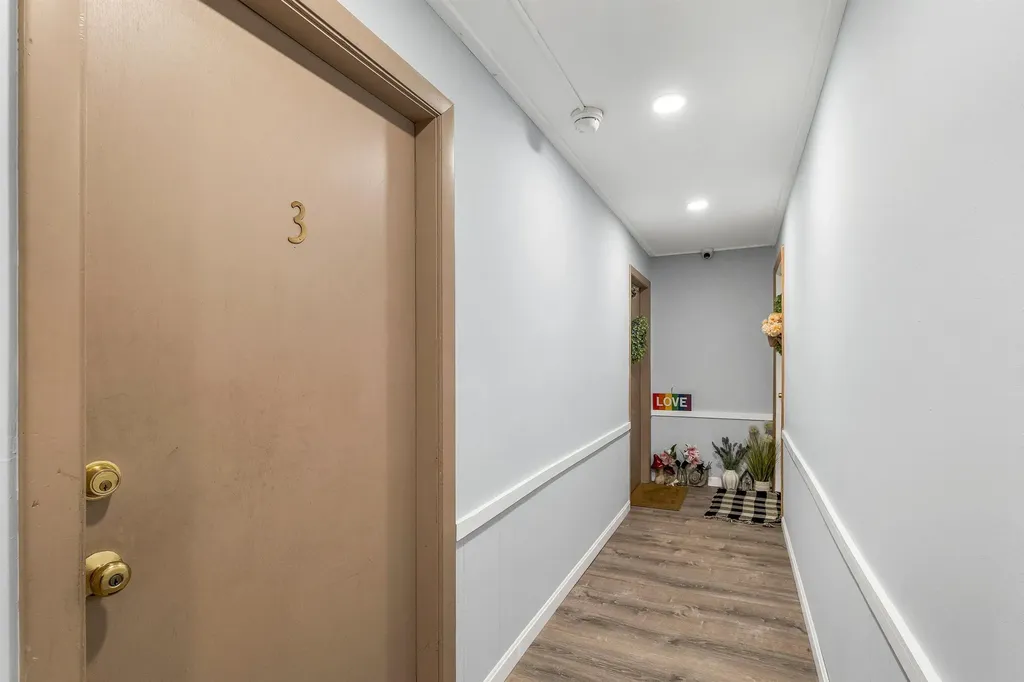 6 Main Street Conway NH 03818