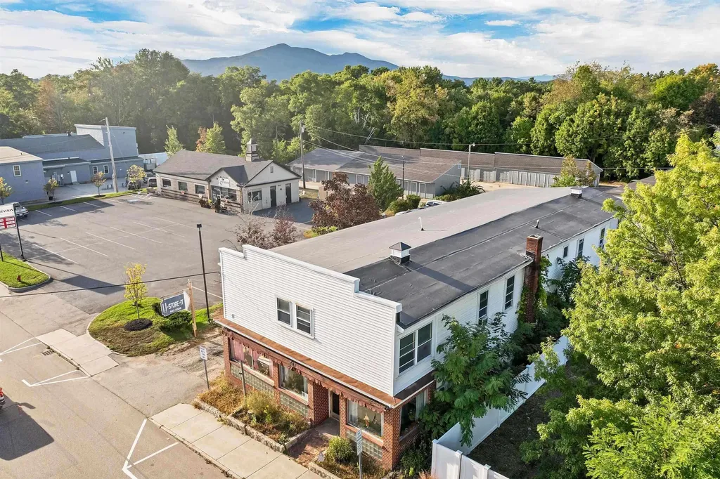 6 Main Street Conway NH 03818