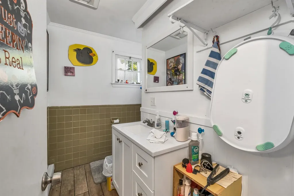 6 Main Street Conway NH 03818