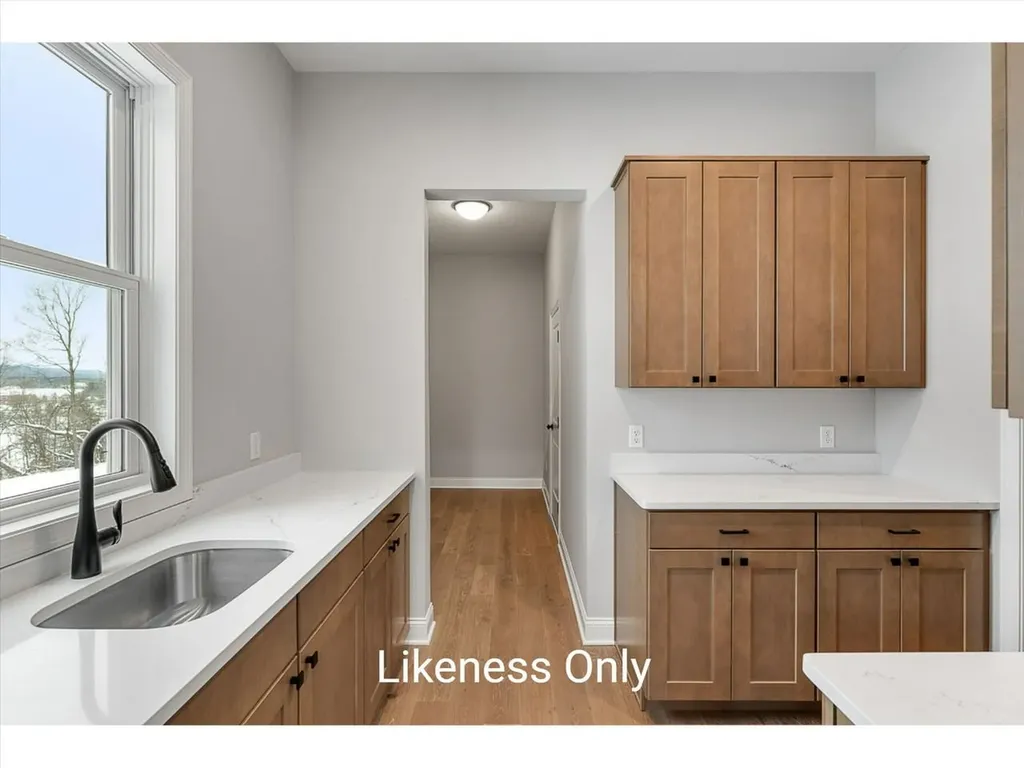 196 Mabel Way South Burlington VT 05403