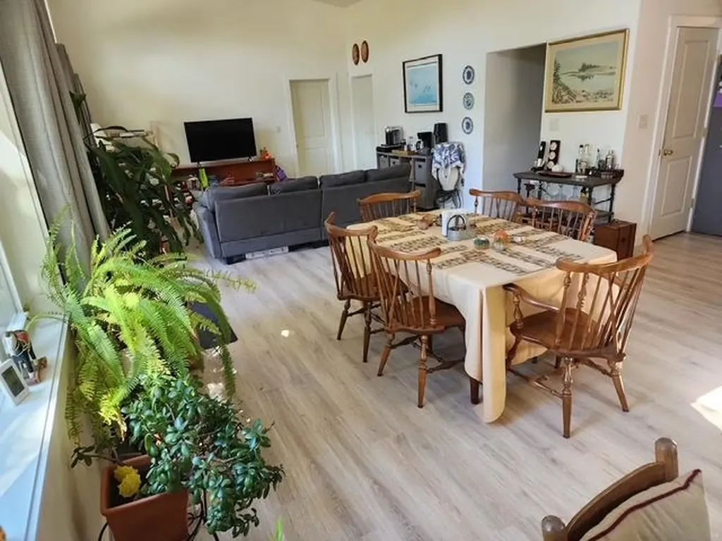 145 Cool Wine Drive St. Johnsbury VT 05819