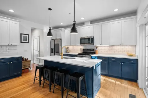 14 Manor Drive Hooksett NH 03106