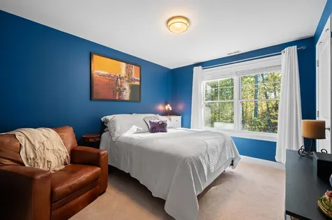 14 Manor Drive Hooksett NH 03106