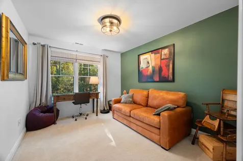 14 Manor Drive Hooksett NH 03106