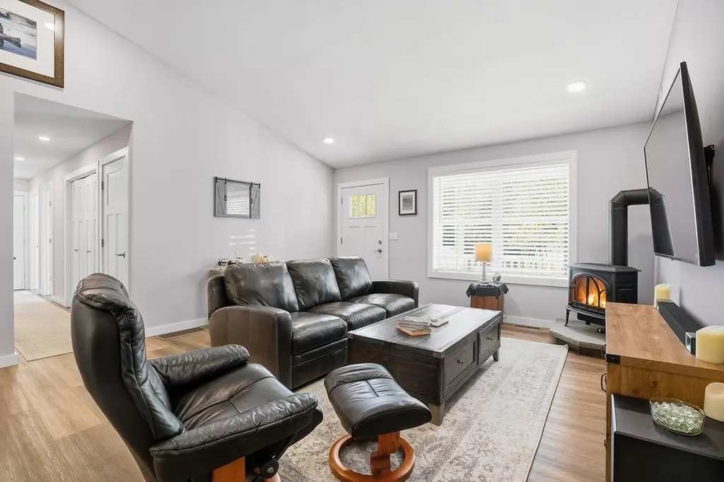 42 Ingalls Terrace Alton NH 03809