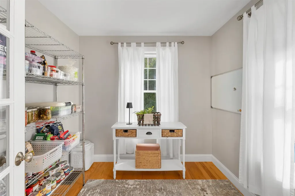 22 Stratham Heights Road Stratham NH 03885