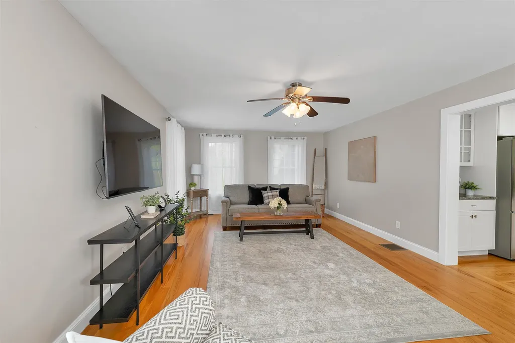 22 Stratham Heights Road Stratham NH 03885