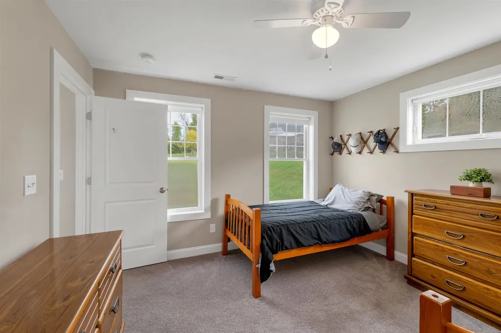 22 Stratham Heights Road Stratham NH 03885